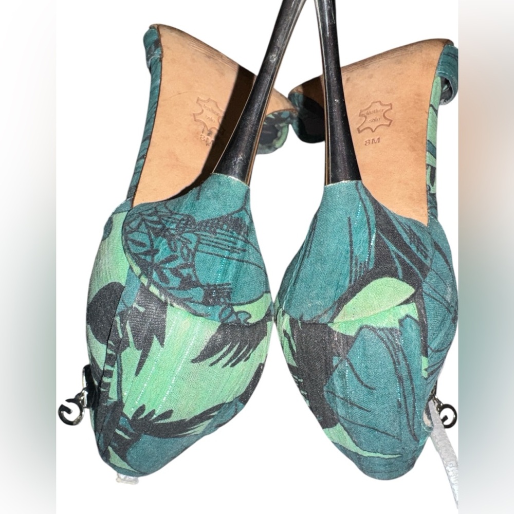 Sz 8 GUESS By Marciano Green Tropical Jungle Leaf Floral Strap Stilettos Sandals - Picture 4 of 6